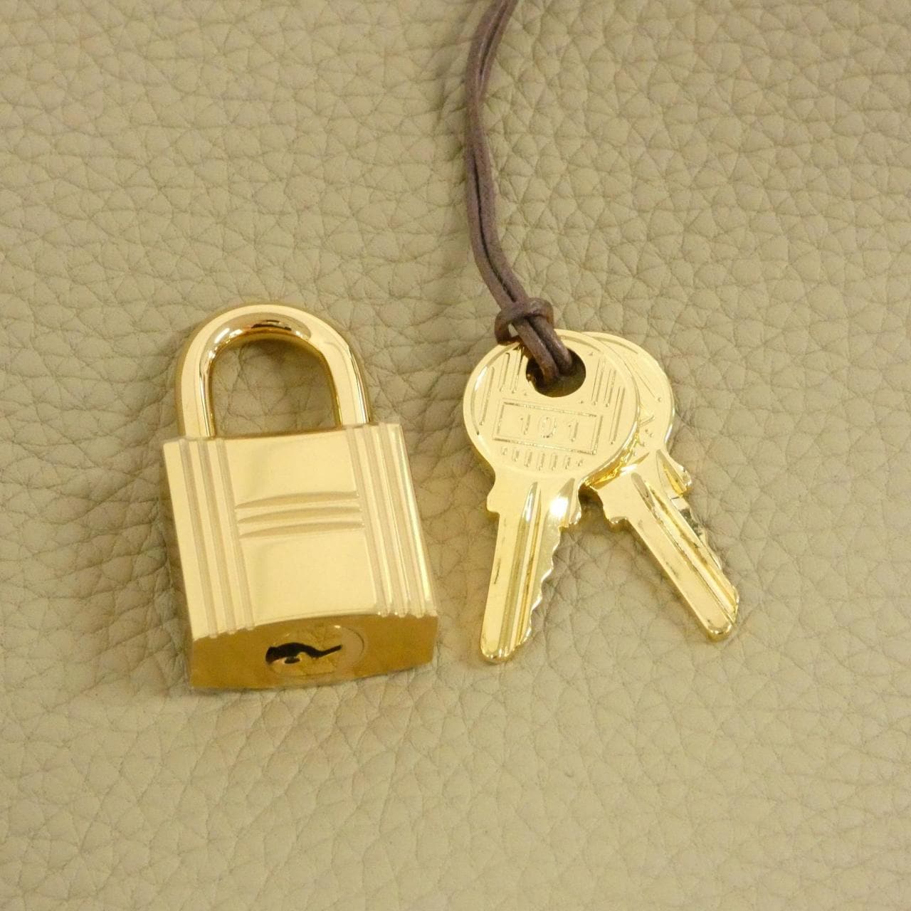 エルメス ピコタン ロック PM 056289CC バッグ