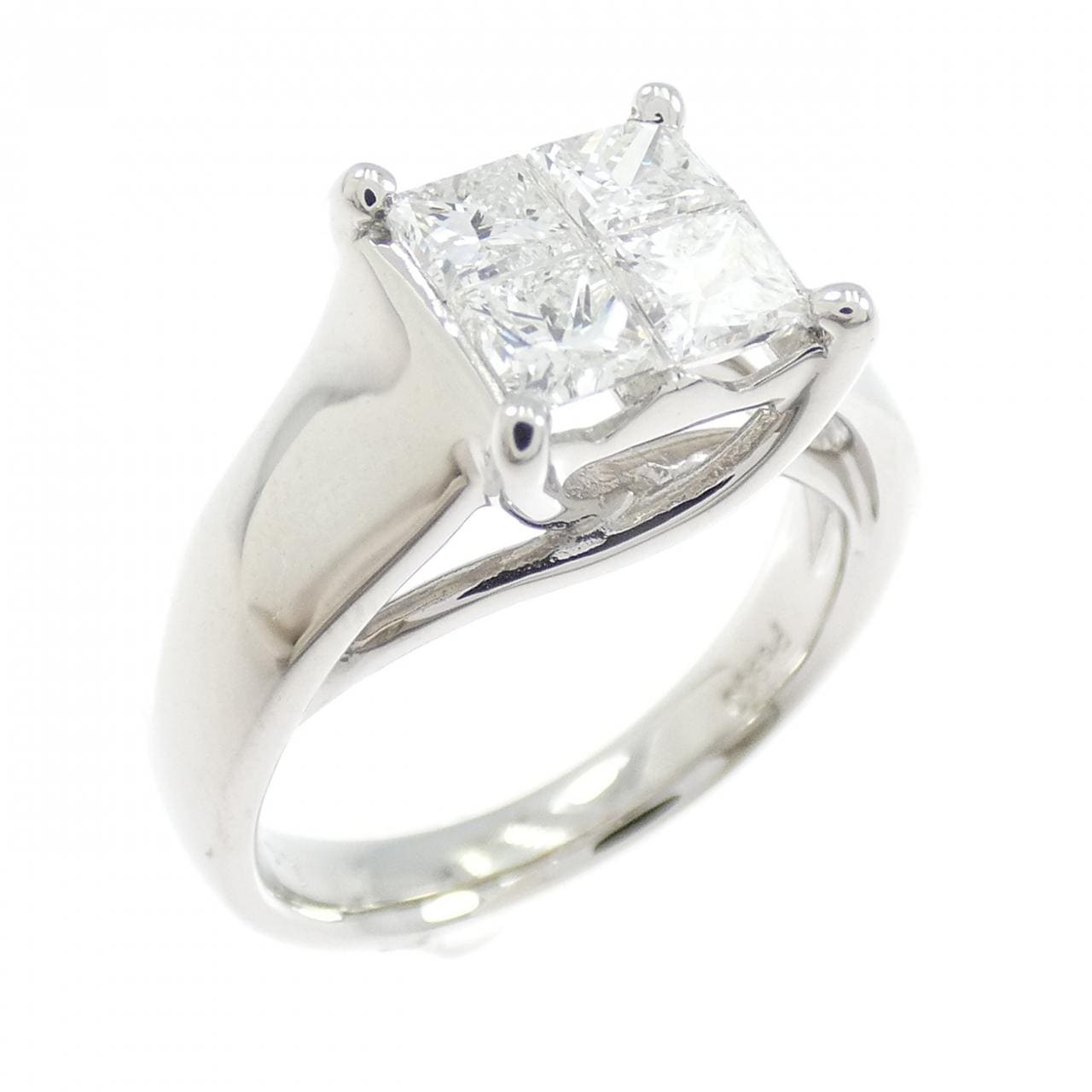 PT900 ダイヤモンド リング 1.00CT