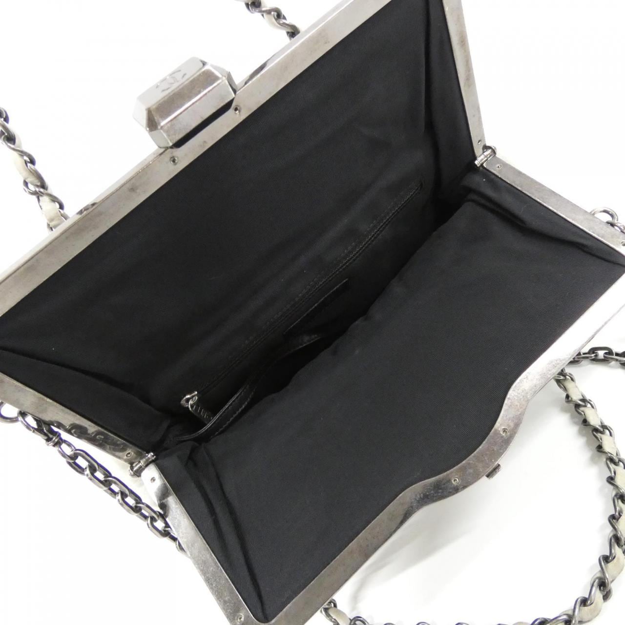 シャネル バッグ