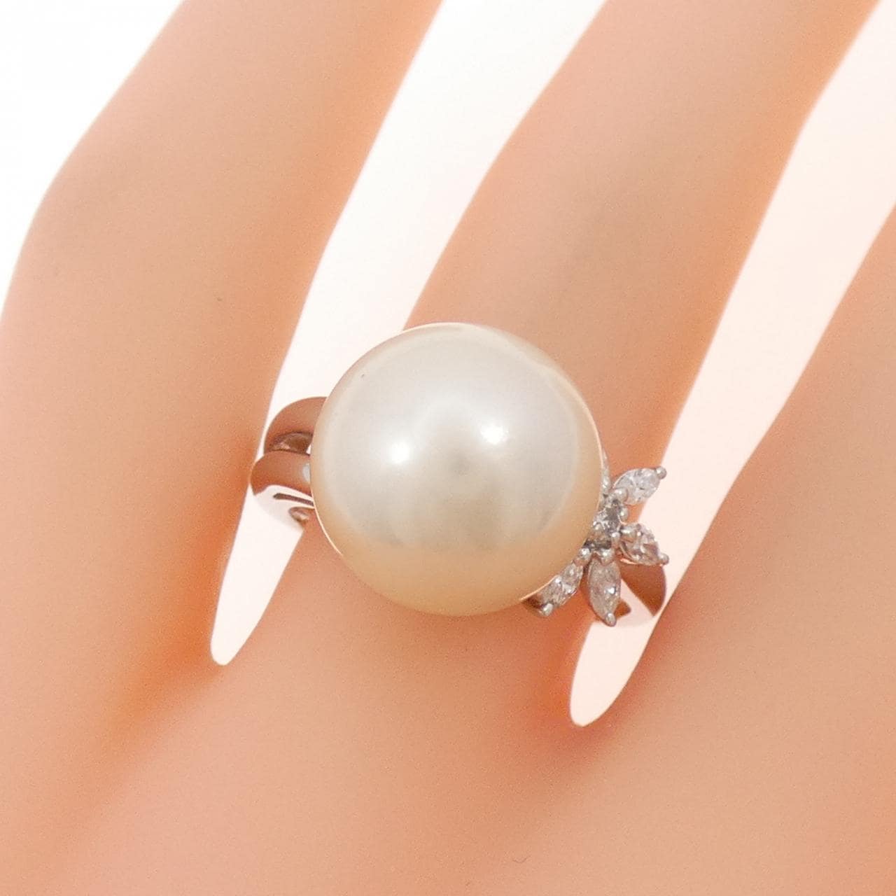 PT900 白蝶パール リング 11.6mm