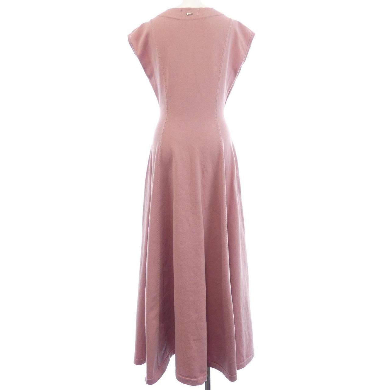 ジェンヌ JENNE ワンピース