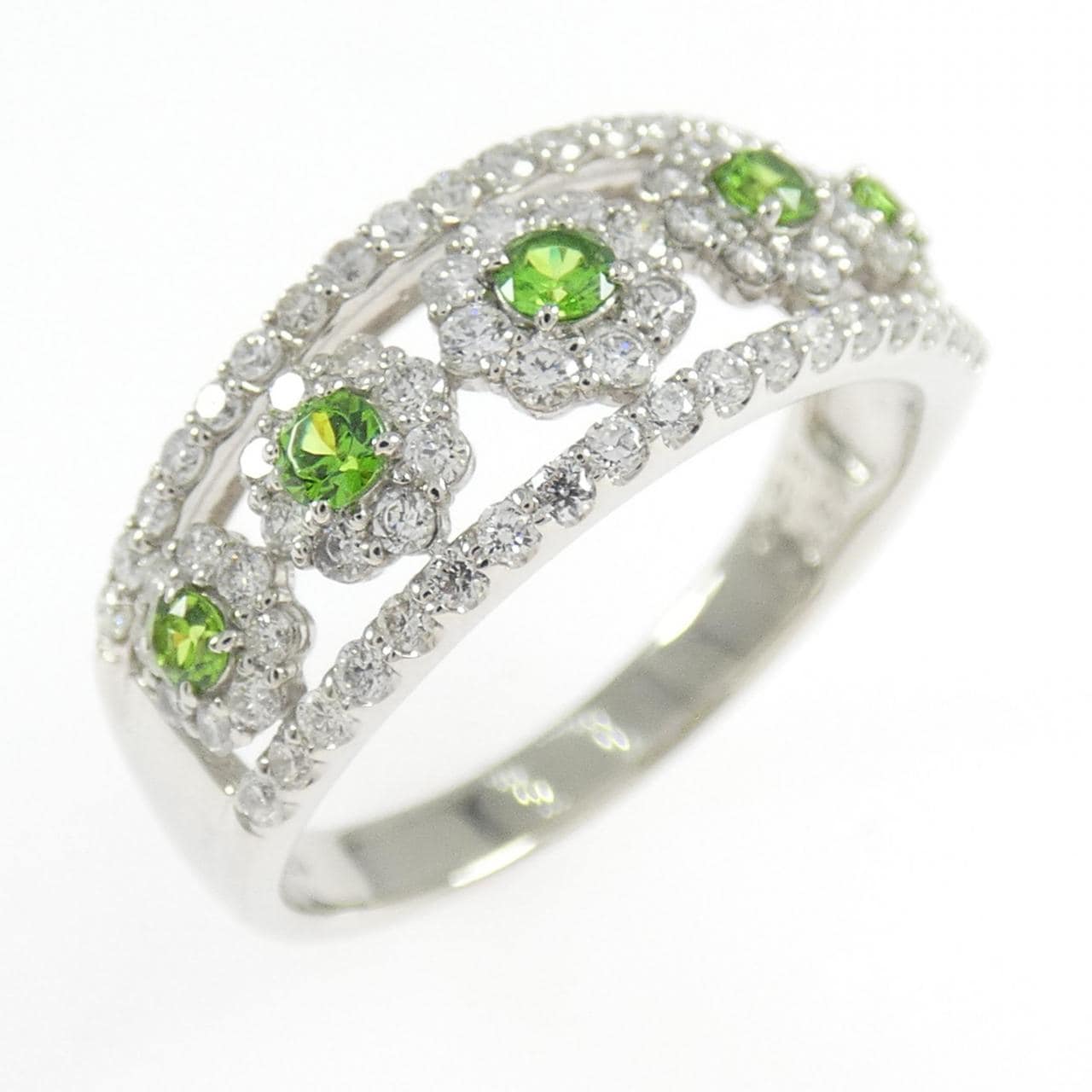 PT900 フラワー デマントイドガーネット リング 0.23CT