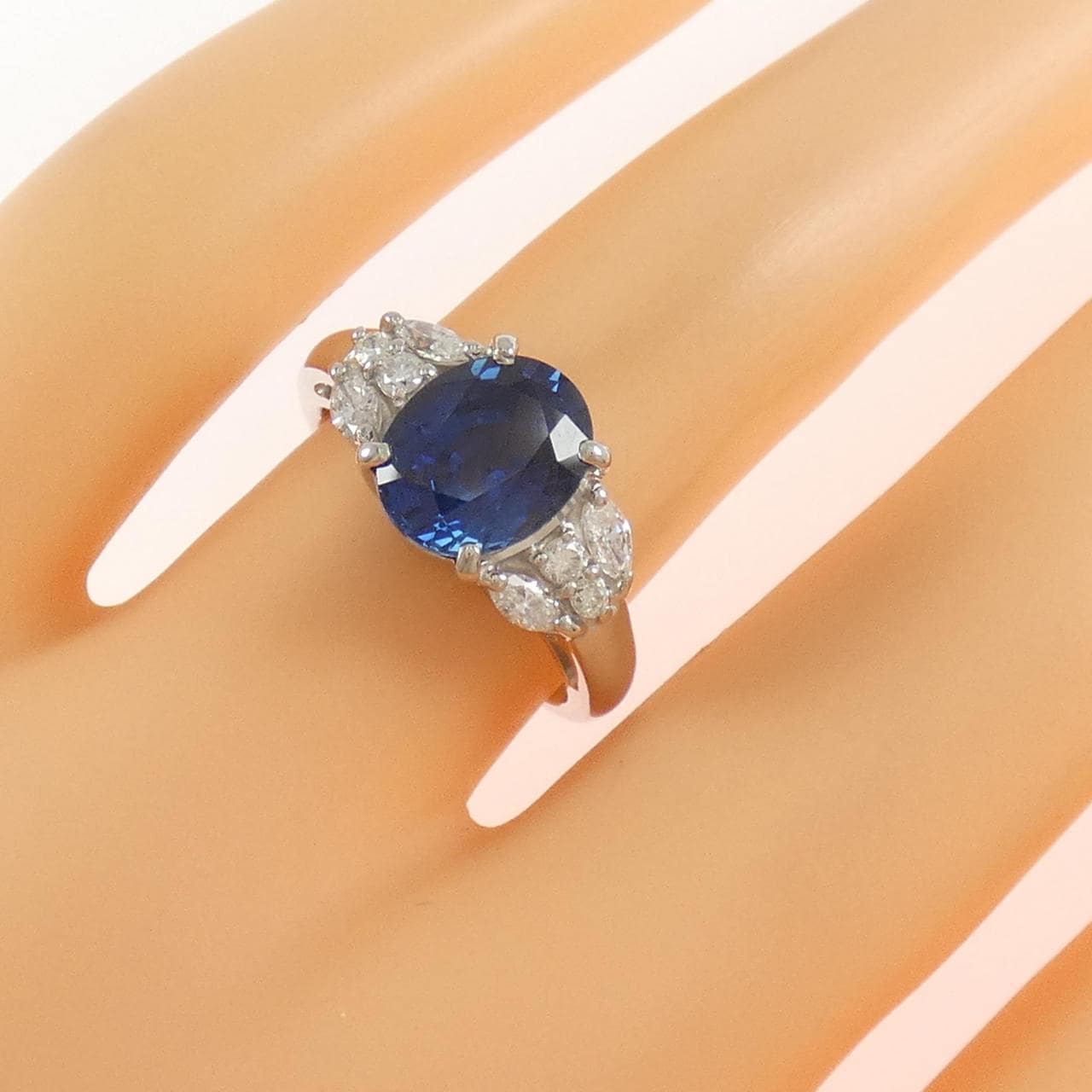 PT900 サファイヤ リング 2.52CT