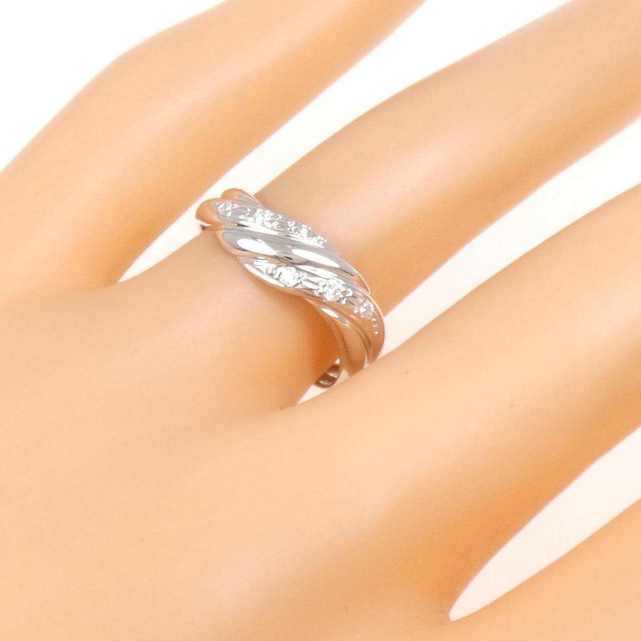 K14WG ダイヤモンド リング 0.06CT