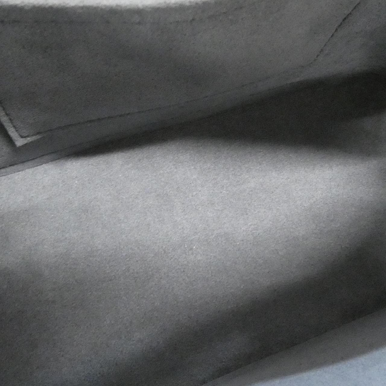 ルイヴィトン エピ アルマBB M24645 バッグ