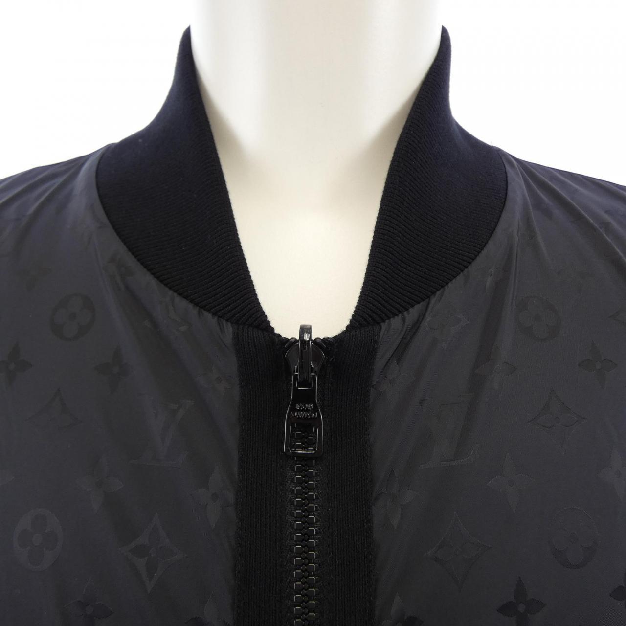 ルイヴィトン LOUIS VUITTON モノグラムリバーシブルライトボンバー HON40WZLW ブルゾン