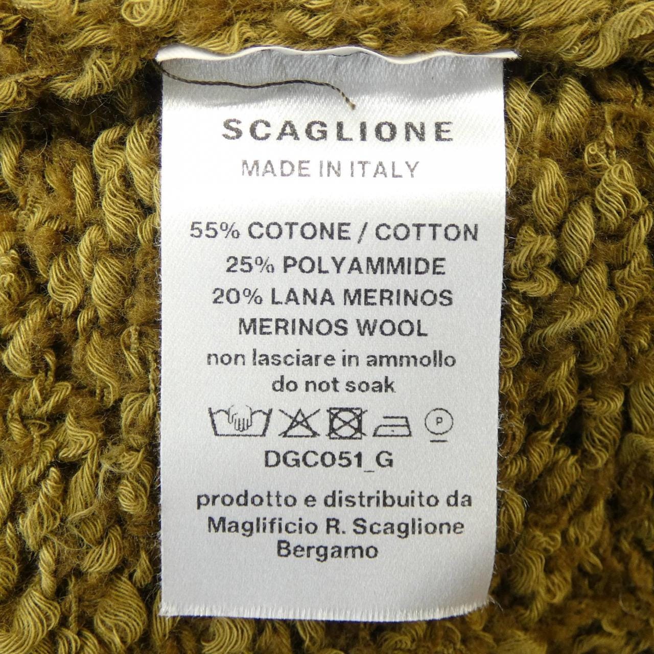 スカリオーネ SCAGLIONE カーディガン