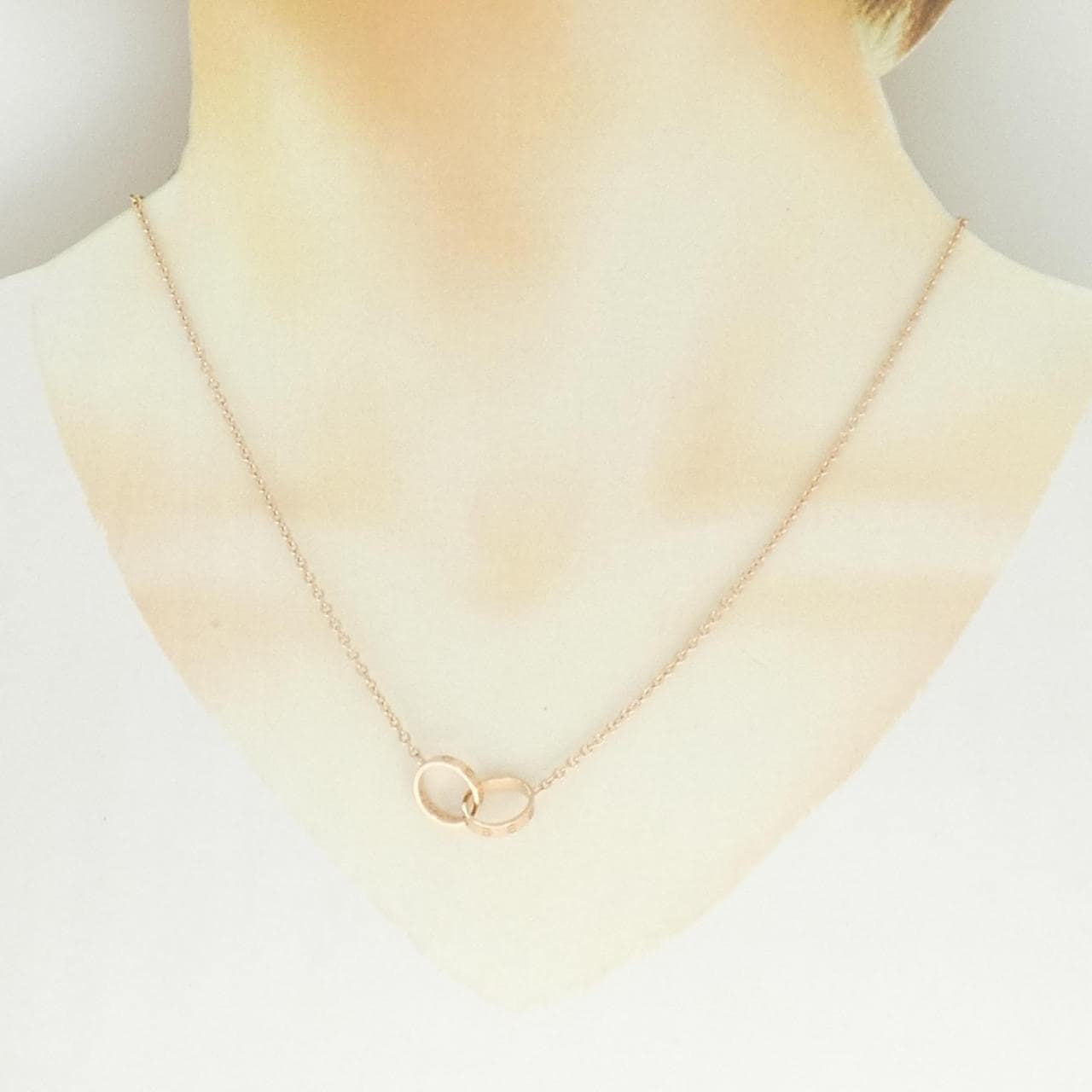 Cartier baby love necklace