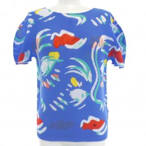 ミーイッセイミヤケ me ISSEY MIYAKE トップス