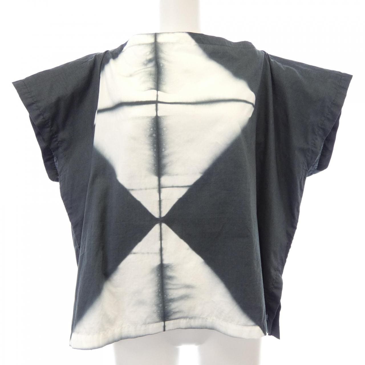 ミーイッセイミヤケ me ISSEY MIYAKE MI04FK241 トップス