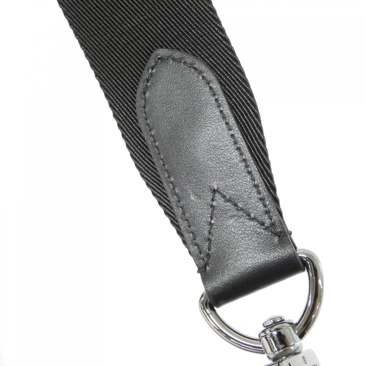 ルイヴィトン モノグラム エクリプス リバース トリオ メッセンジャー M69443 ショルダーバッグ