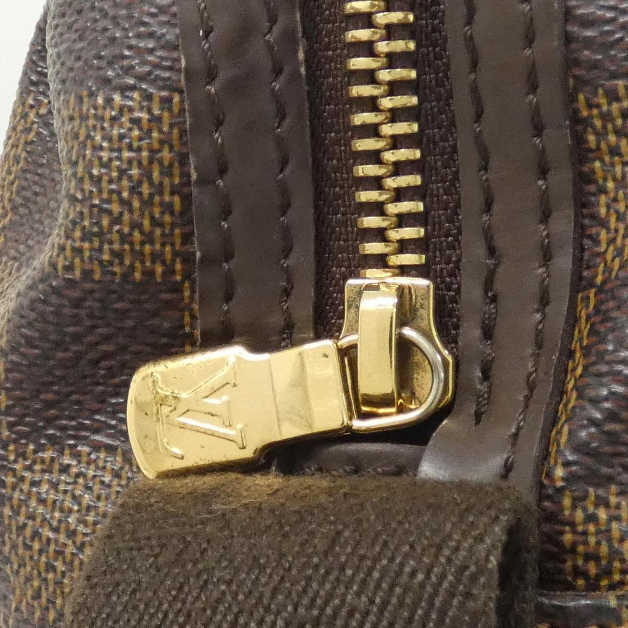 ルイヴィトン ダミエ トロター ボブール N41135 ショルダーバッグ