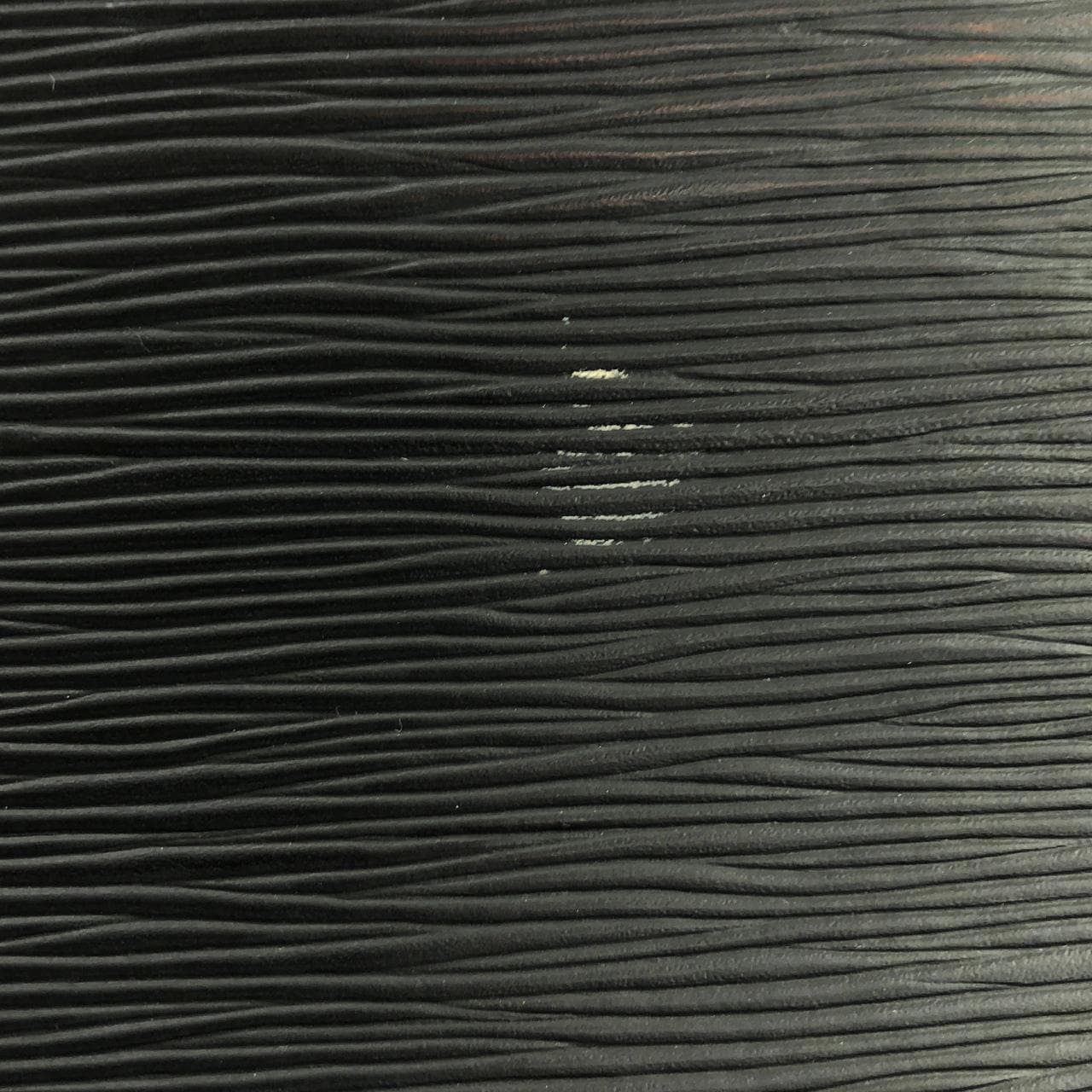 ルイヴィトン エピ モンソー 28cm M52122 バッグ