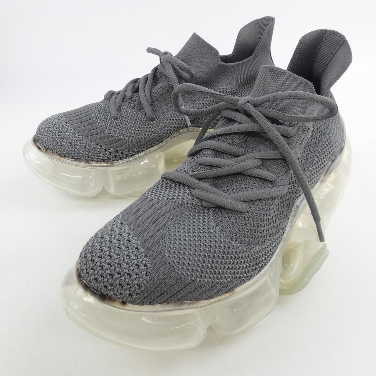 GROUNDS スニーカー