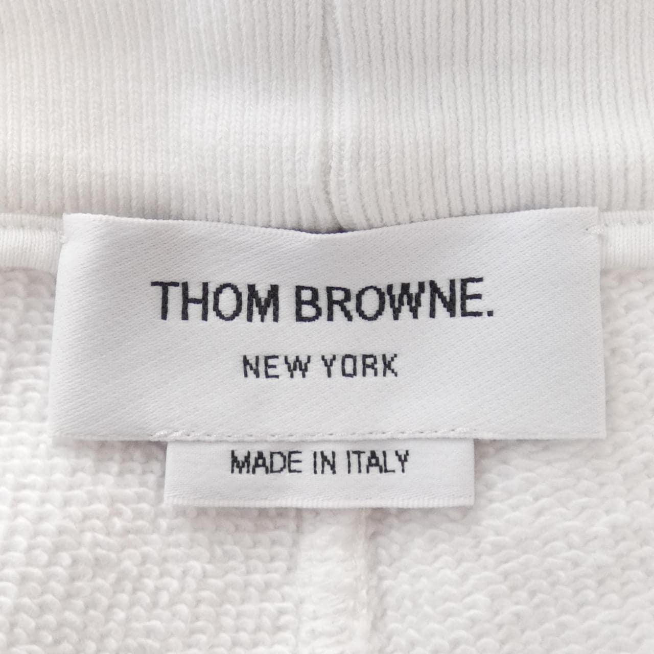 THOM BROWNE Thom Browne Pants