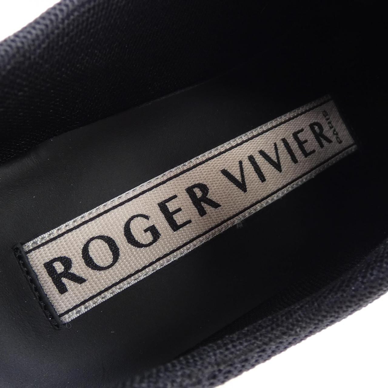 ロジェヴィヴィエ ROGER VIVIER ストラスバックル ヴィヴ ラン ライト スニーカー