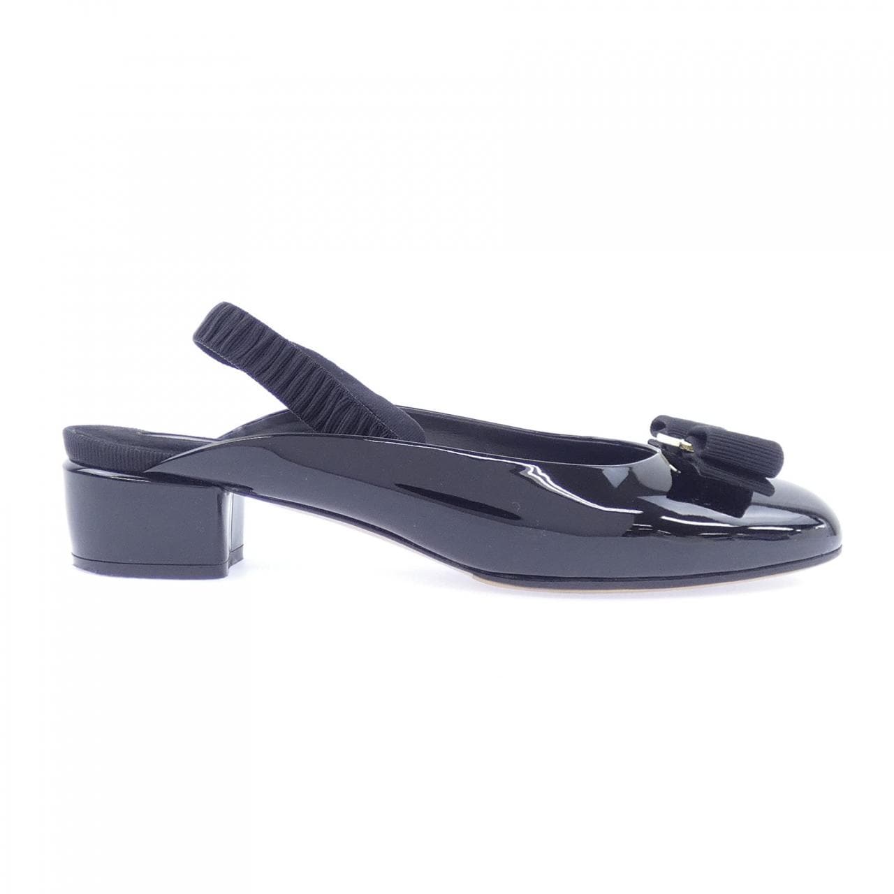 サルヴァトーレフェラガモ SALVATORE FERRAGAMO パンプス