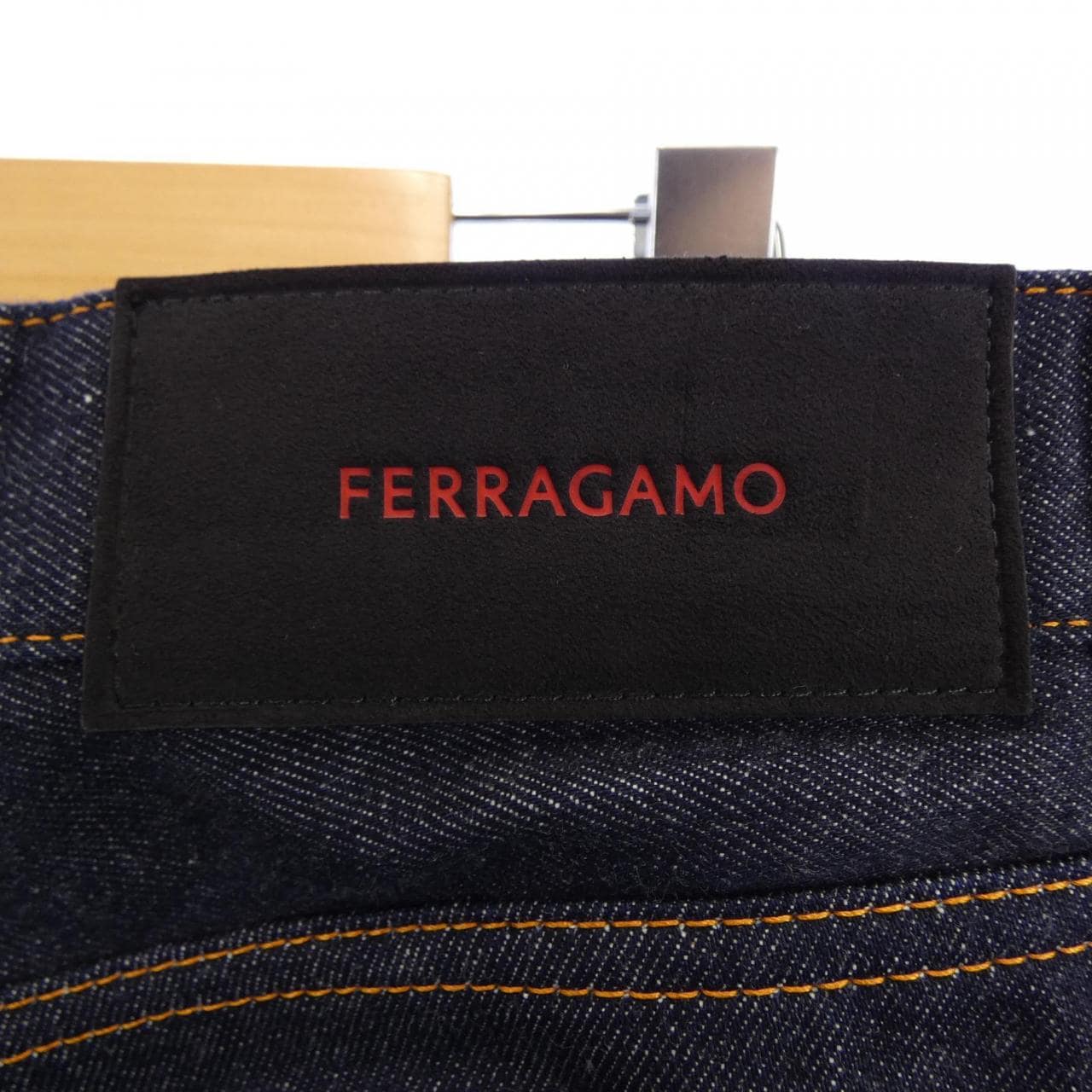 フェラガモ FERRAGAMO 143727 ジーンズ
