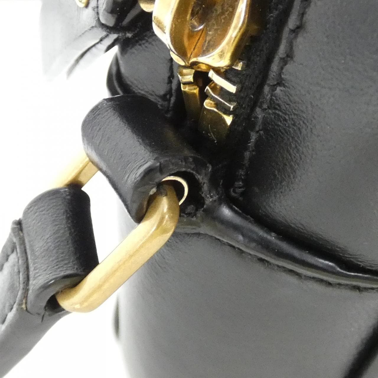 サンローラン ルー M 612544 DV707 ショルダーバッグ