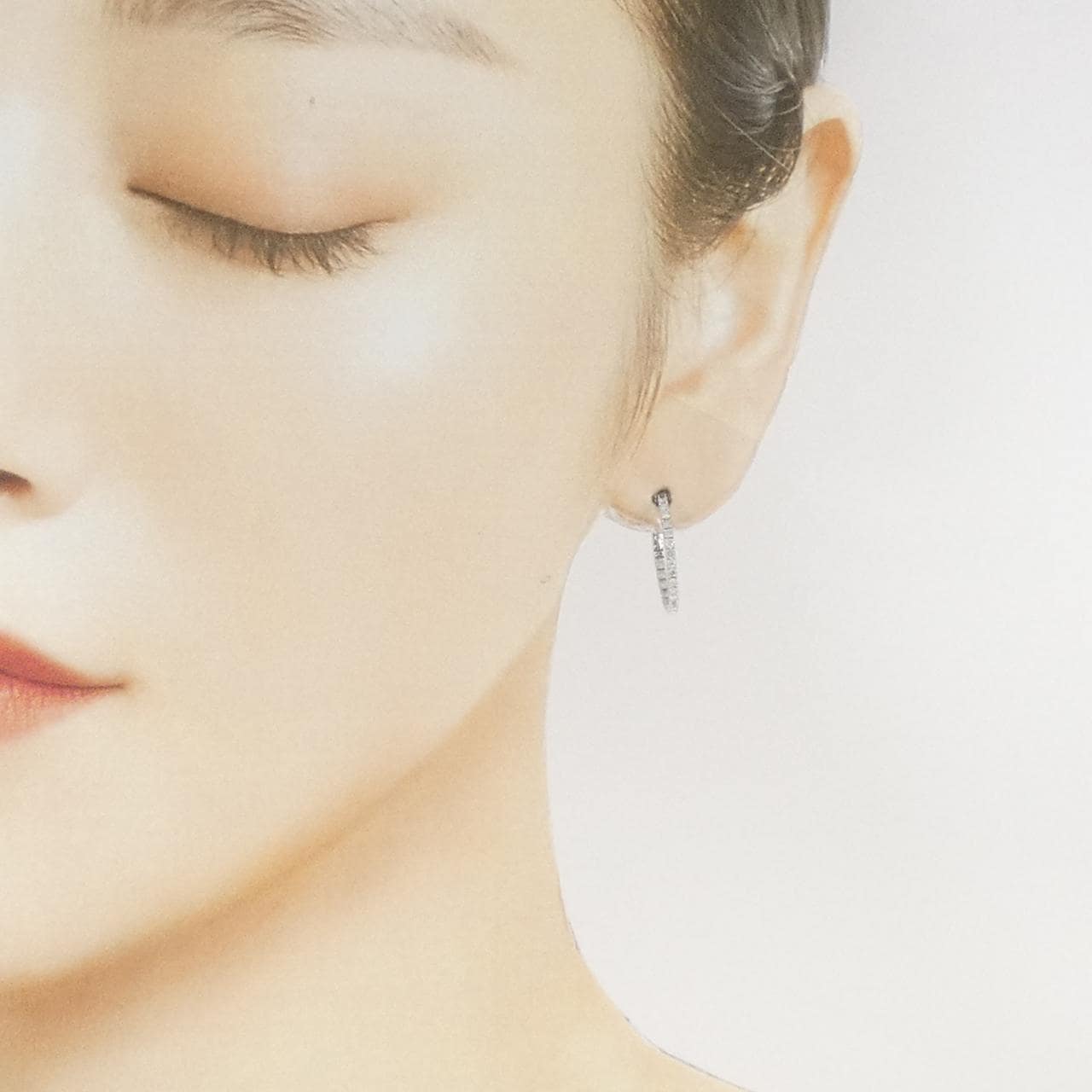 K18WG フープ ダイヤモンド ピアス 0.50CT