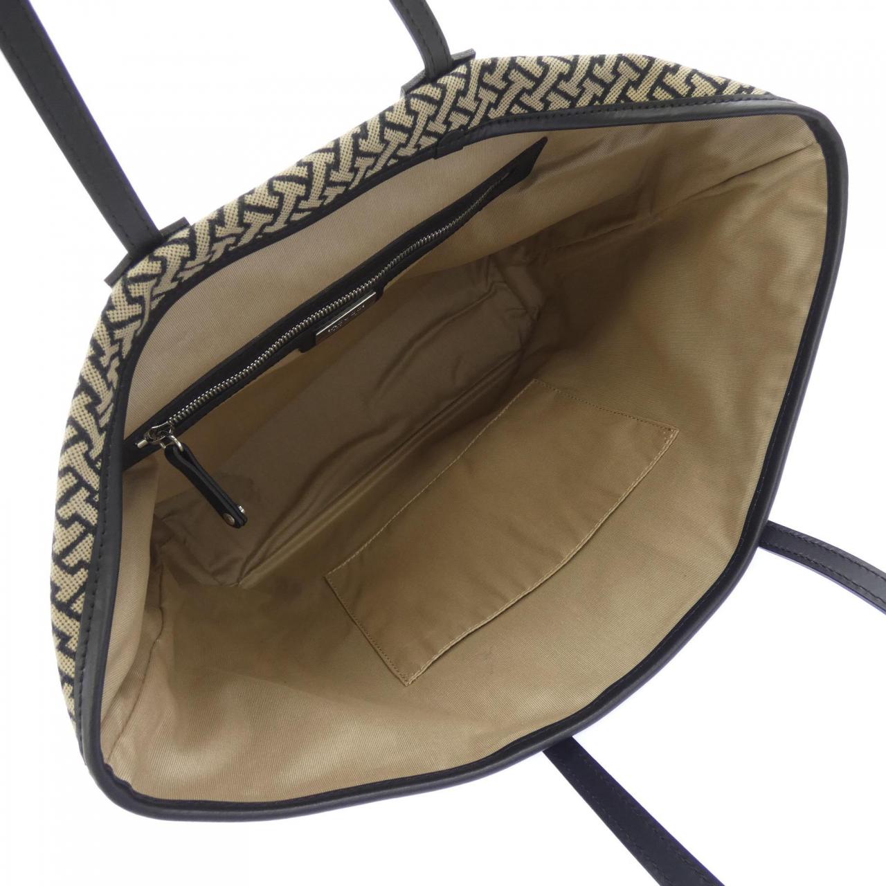 イアクッチ IACUCCI BAG