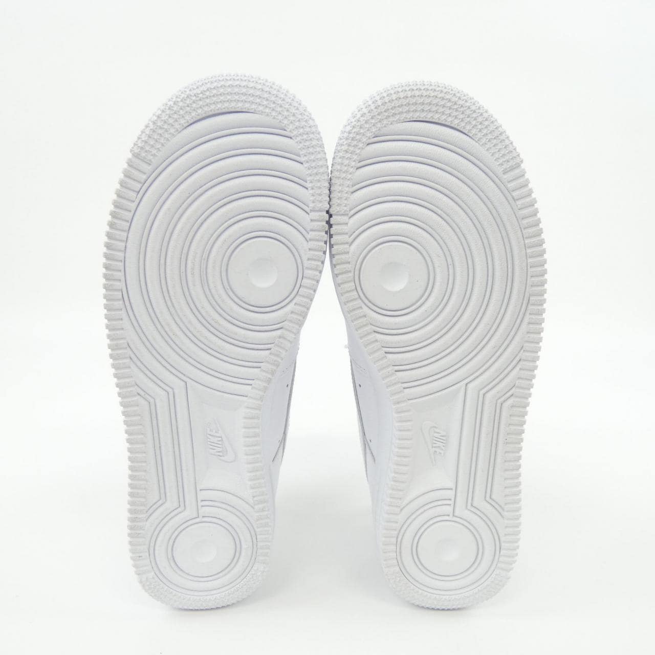 ナイキ NIKE スニーカー