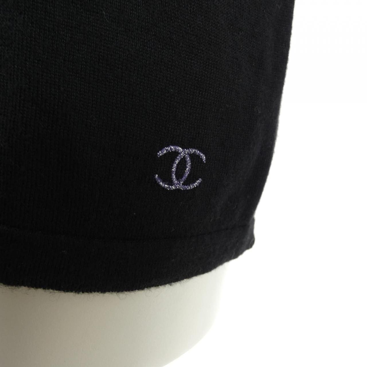 シャネル CHANEL P33506K00897 08A ニット