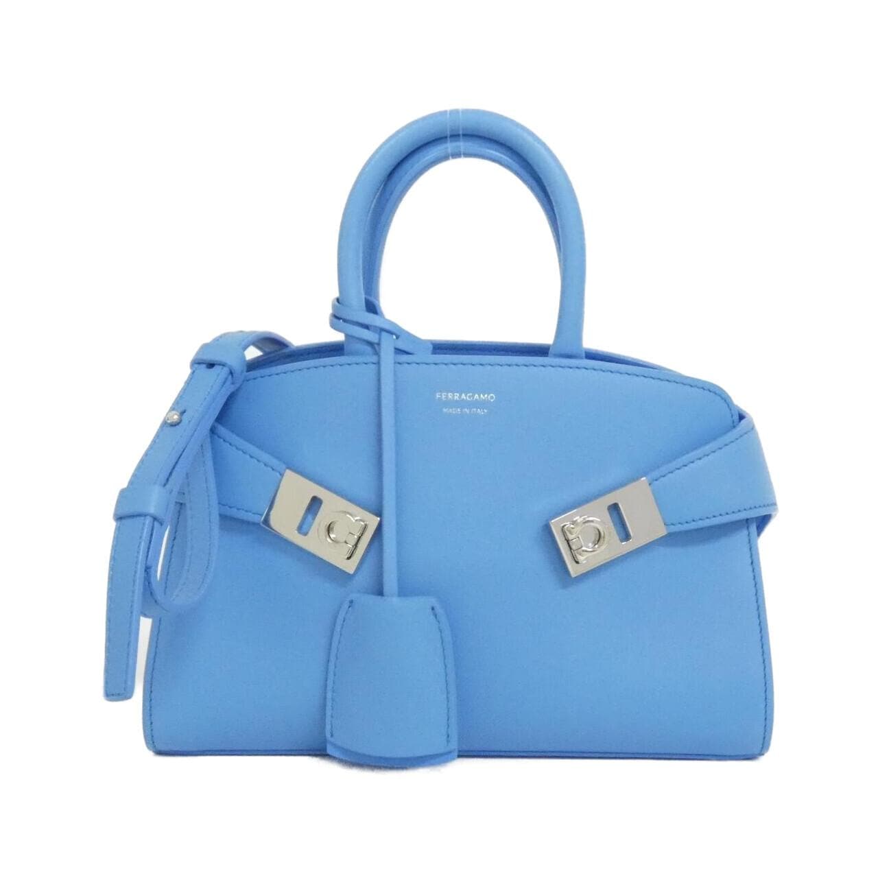 サルヴァトーレフェラガモ 21 5975 バッグ