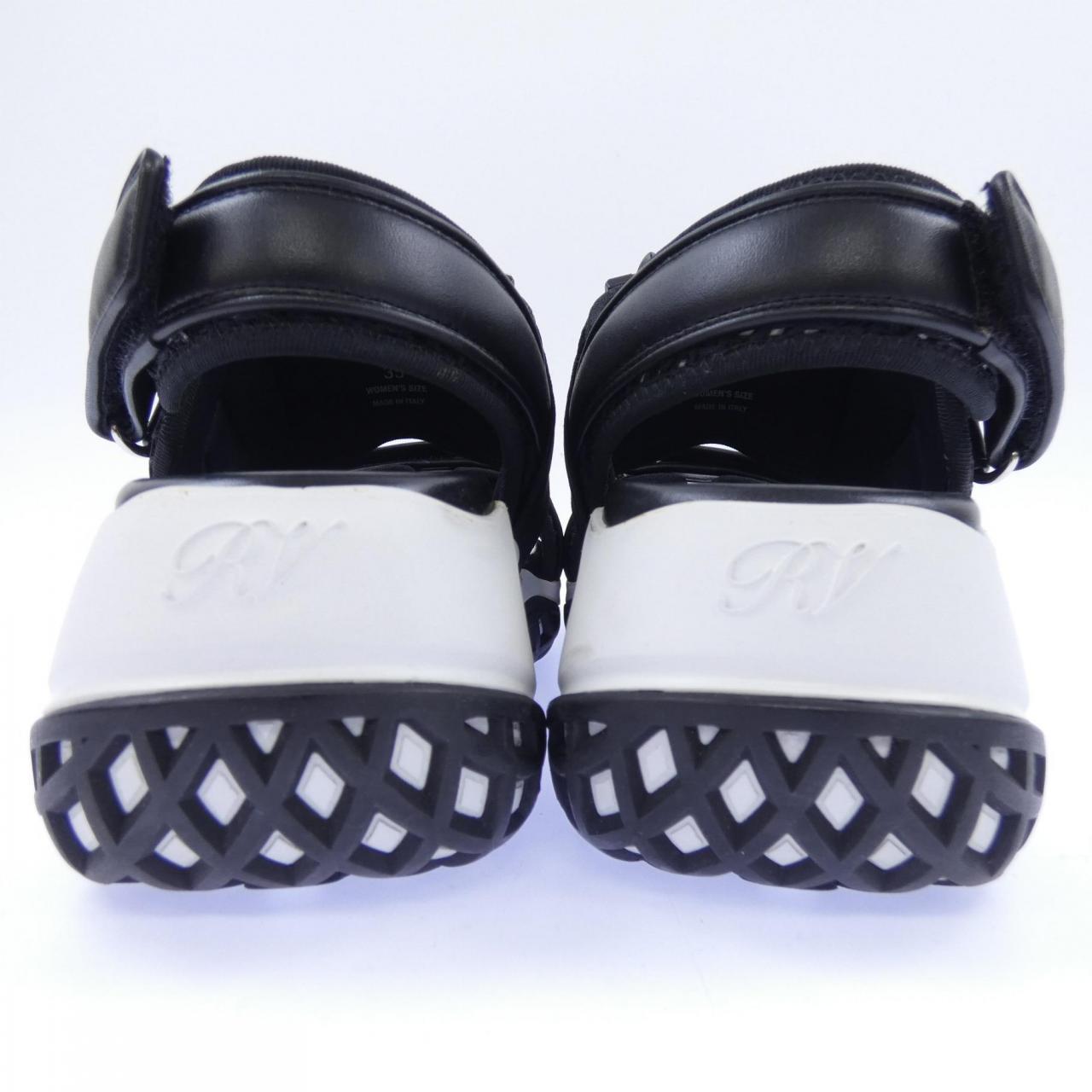 ロジェヴィヴィエ ROGER VIVIER ヴィヴ ラン ストラス バックル サンダル