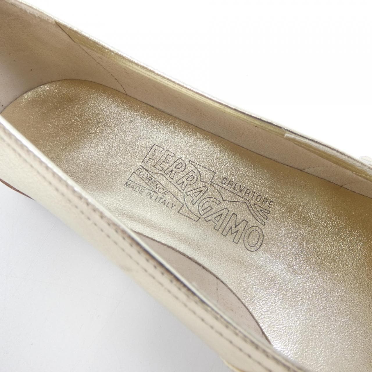 サルヴァトーレフェラガモ SALVATORE FERRAGAMO シューズ