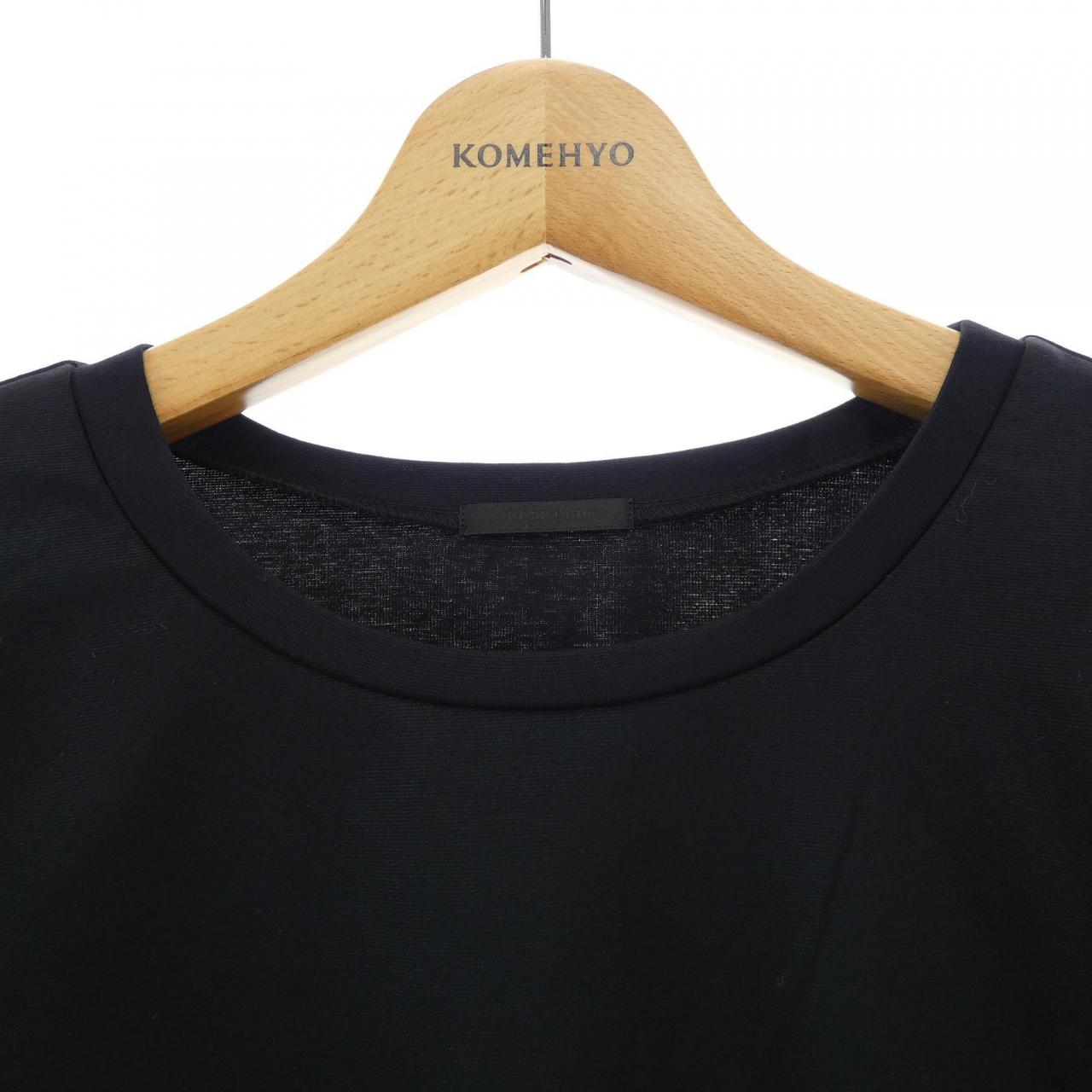 トゥービーシック TO BE CHIC Tシャツ