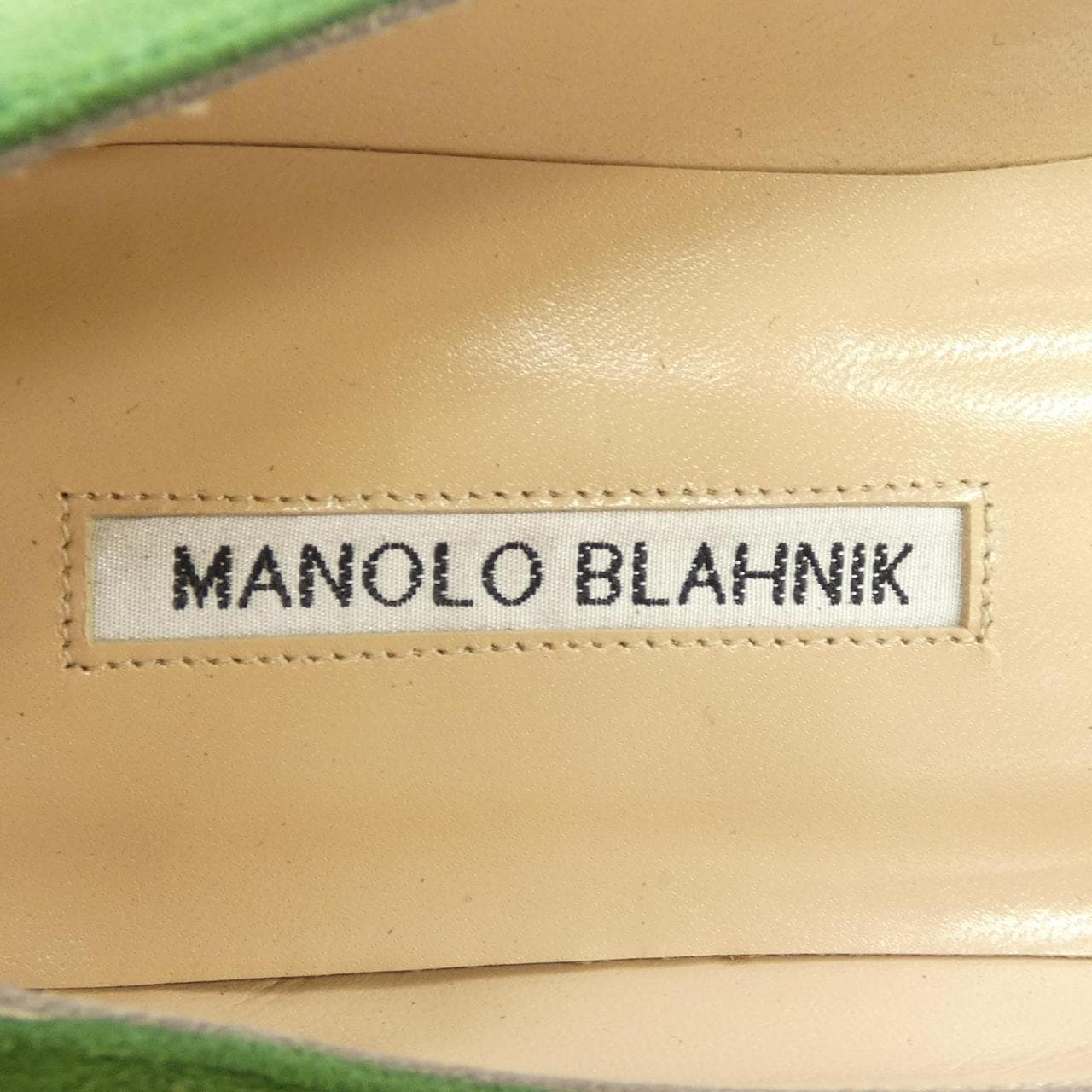 マノロブラニク MANOLO BLAHNIK フラットシューズ
