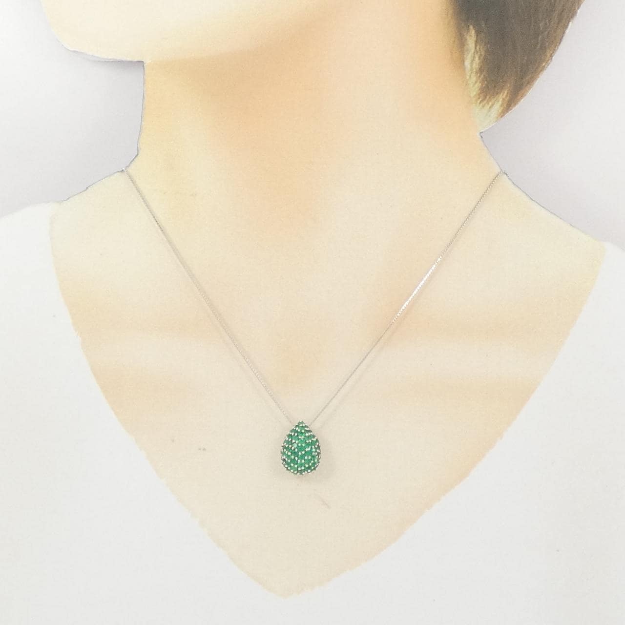 K18WG エメラルド ネックレス 0.98CT