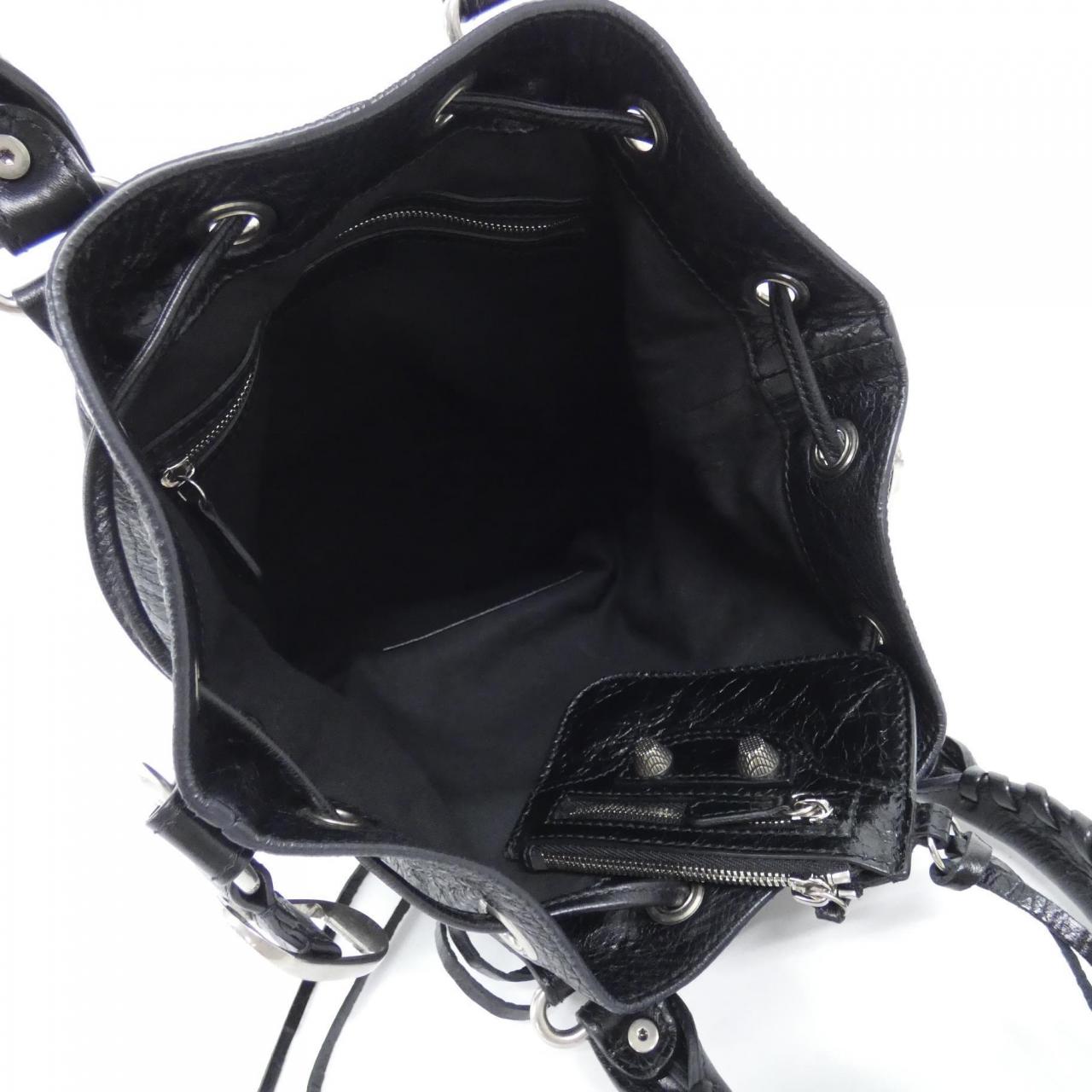 バレンシアガ LE CAGOLE BUCKET 702432 1VG9Y バッグ