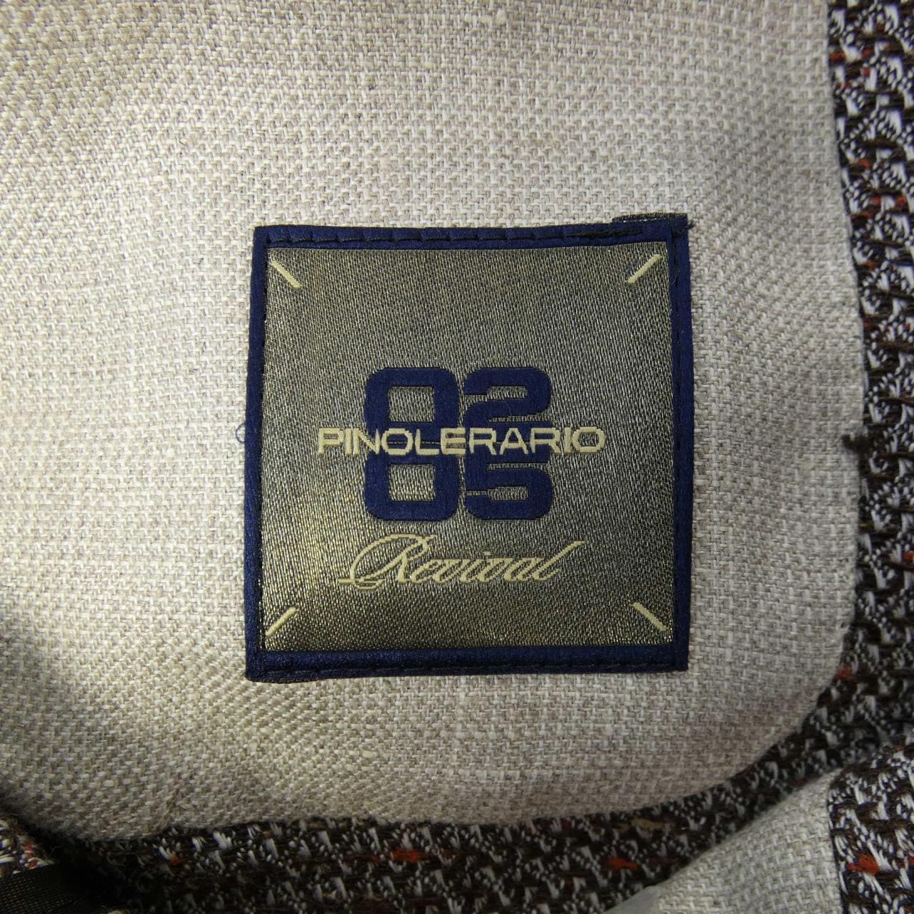 PINOLERARIO ジャケット