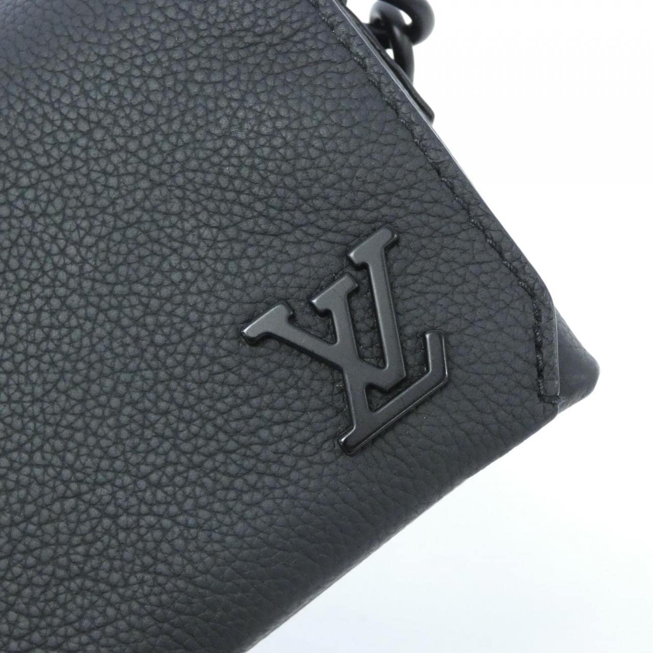 LOUIS VUITTON LV Aerogram Fastline 可穿戴钱包 M82085 单肩包