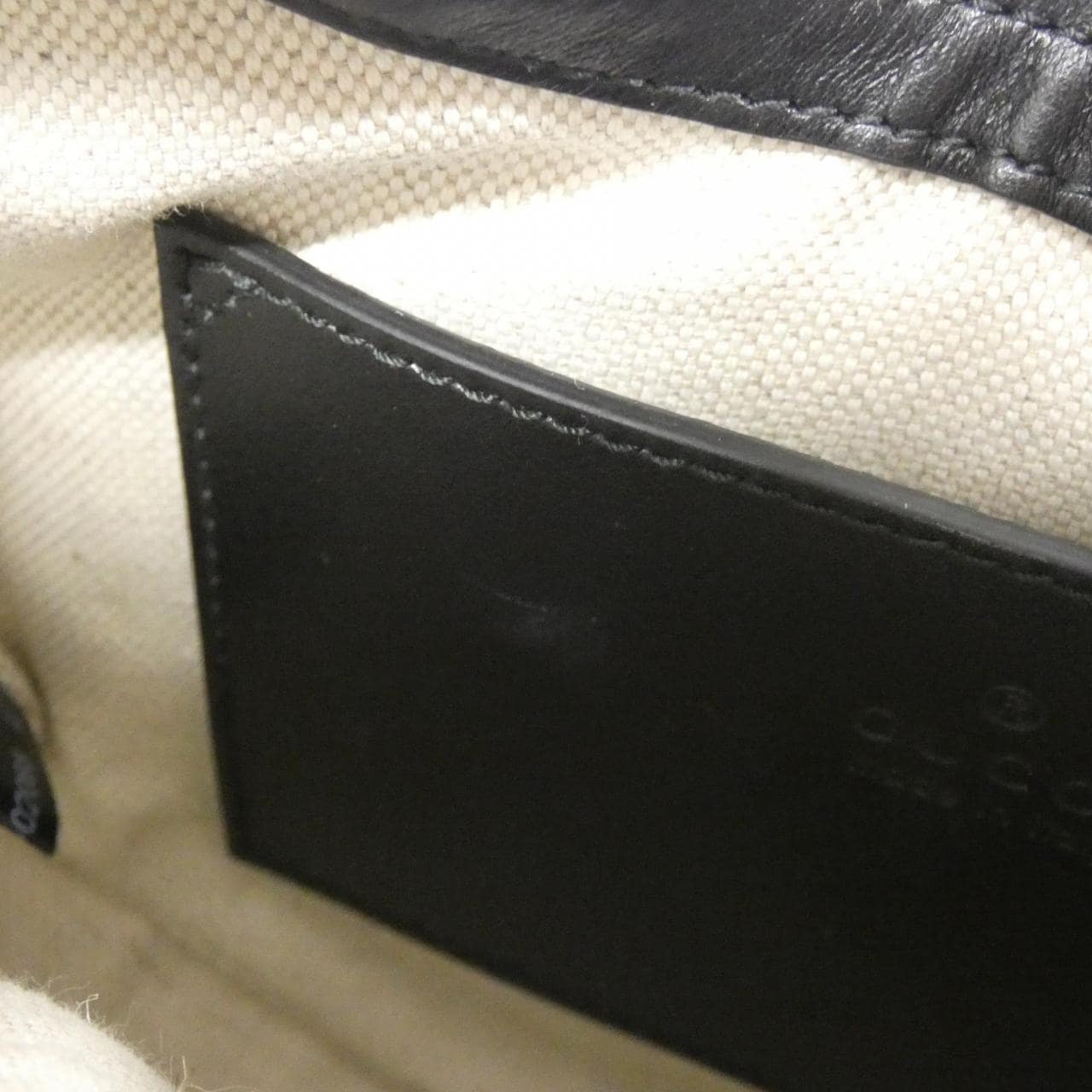 グッチ 739736 UM8IG ショルダーバッグ