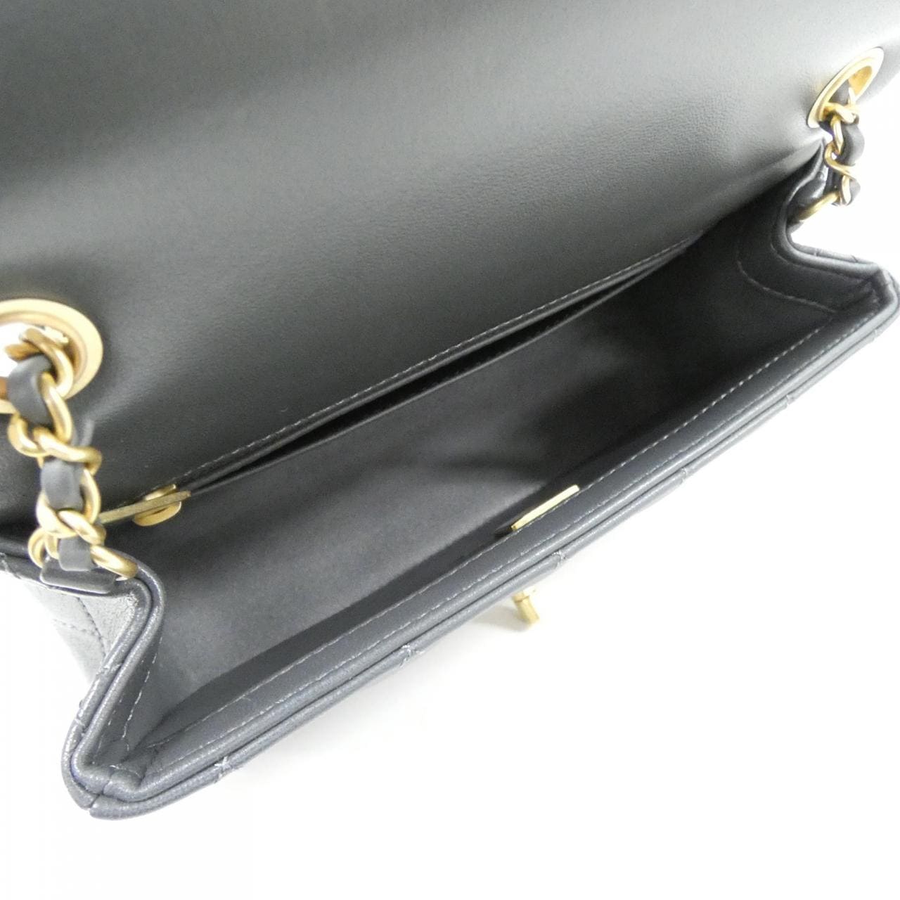 シャネル AS5759 ショルダーバッグ