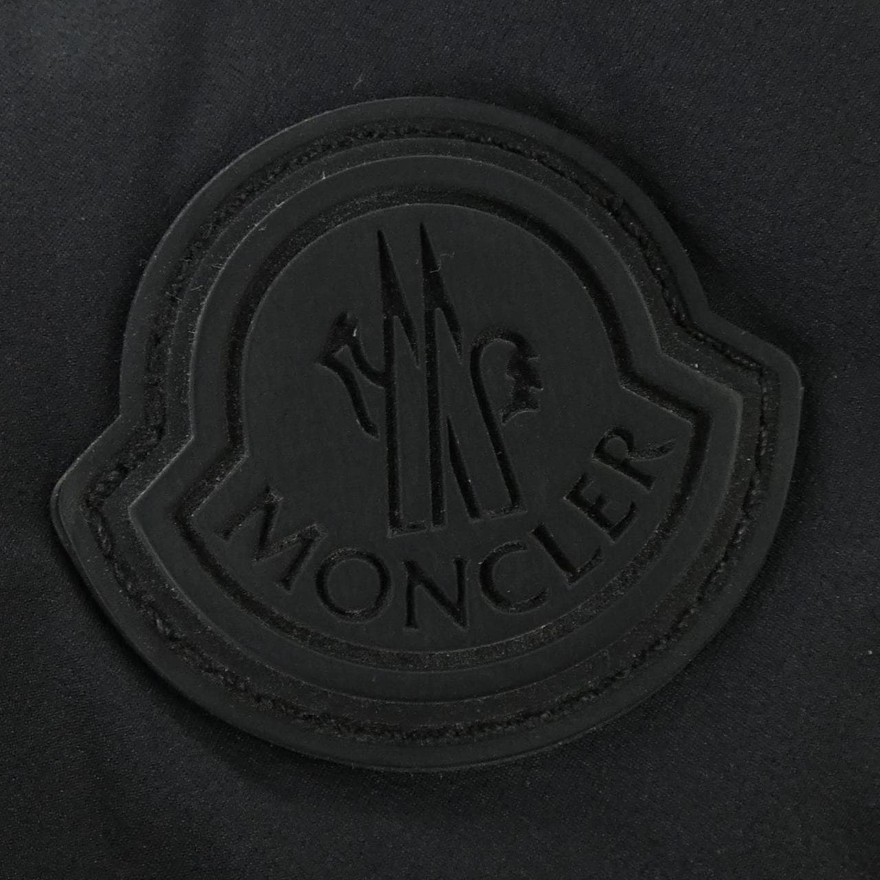モンクレール MONCLER GUERSAC ダウンベスト