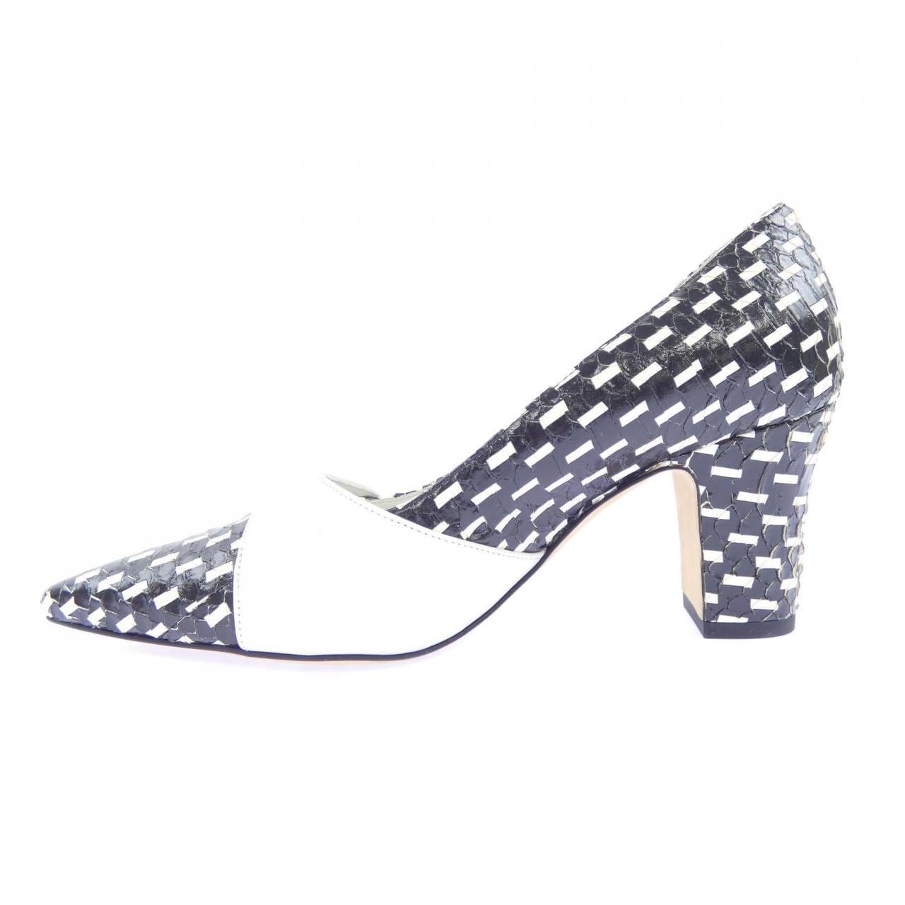 マノロブラニク MANOLO BLAHNIK パンプス