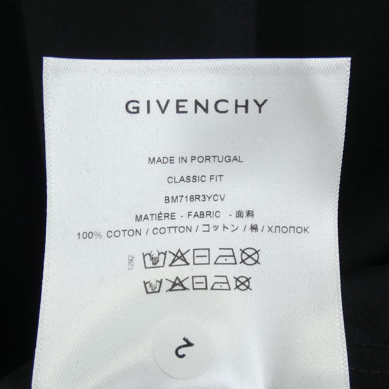 GIVENCHY GIVENCHY T-shirt