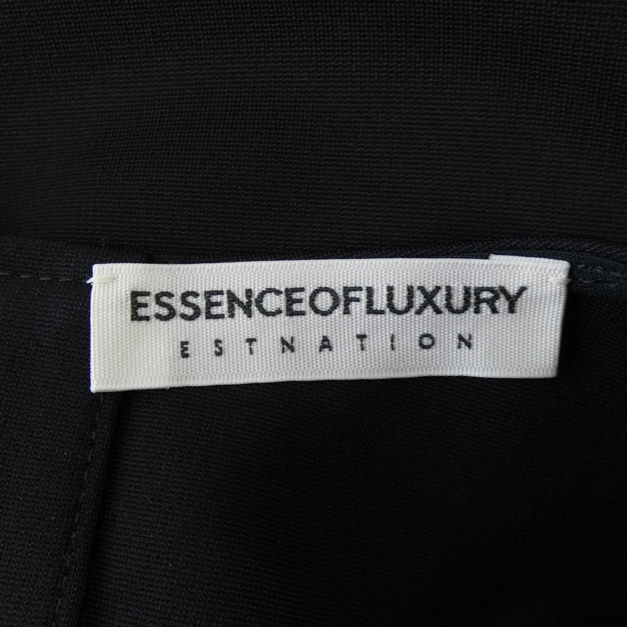 ESSENCEOFLUXURY ワンピース