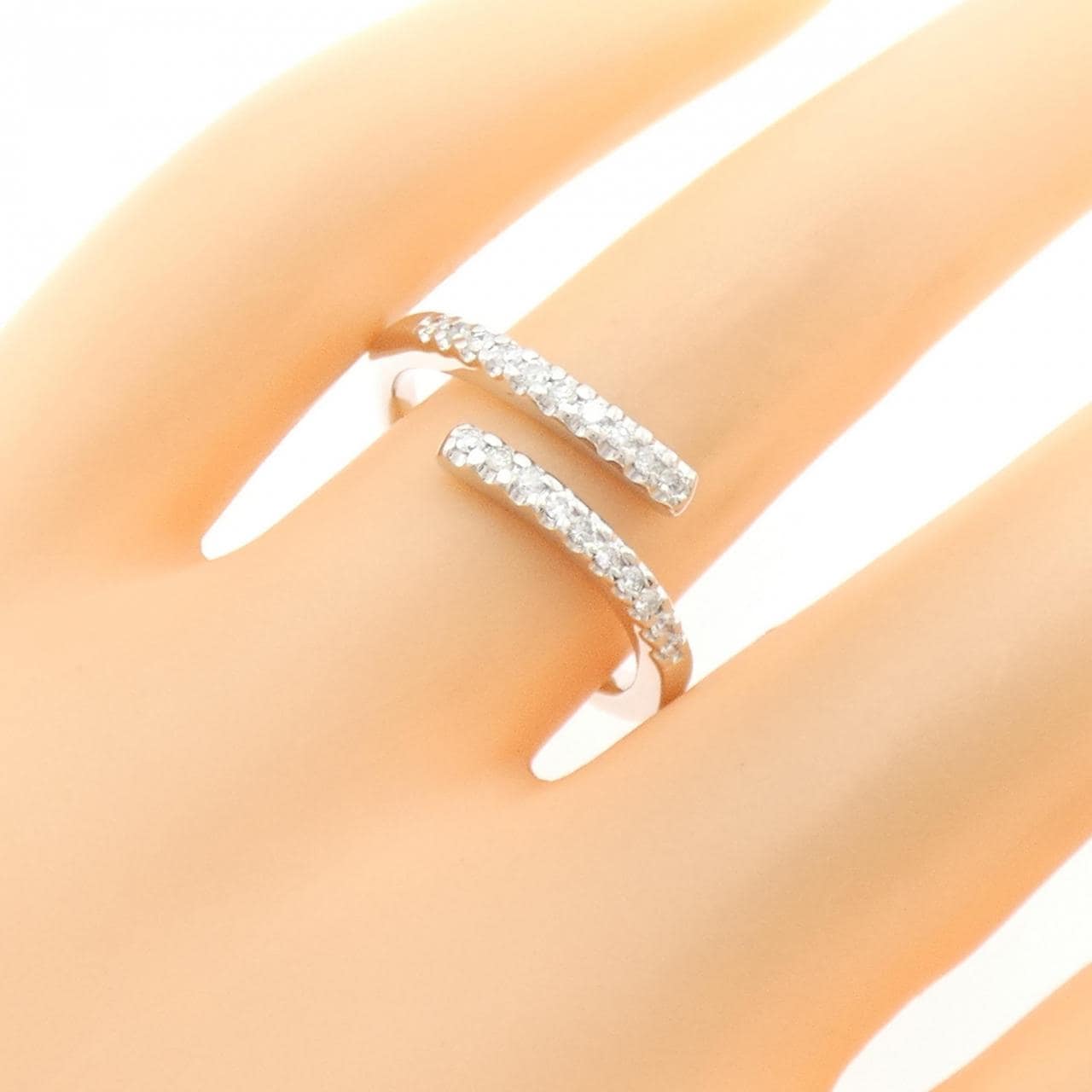Perlita MIKIMOTO Diamond Ring 0.18CT