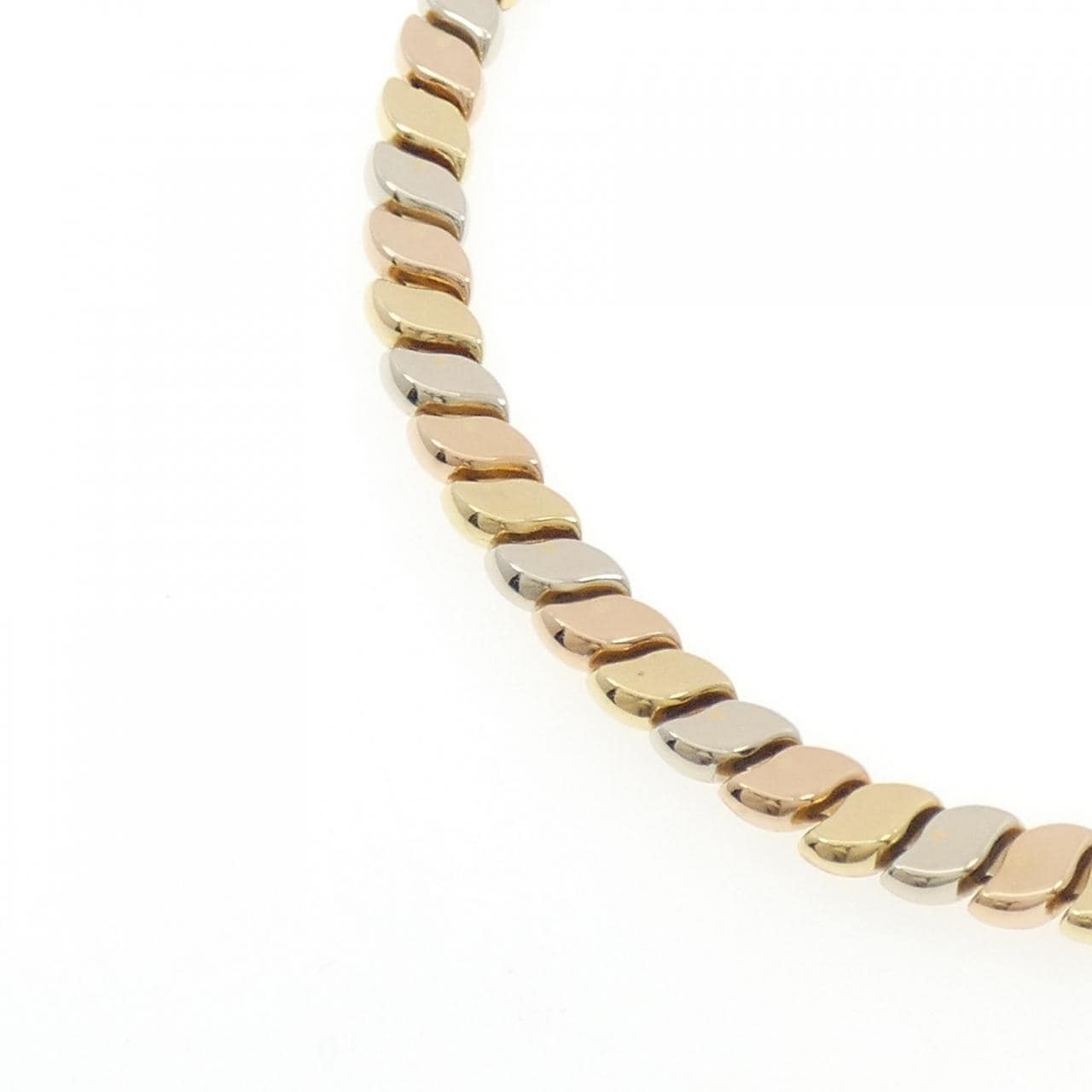 キャンペザン 750スリーカラー ネックレス