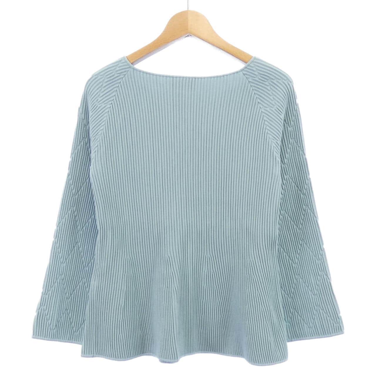 エンポリオアルマーニ EMPORIO ARMANI トップス