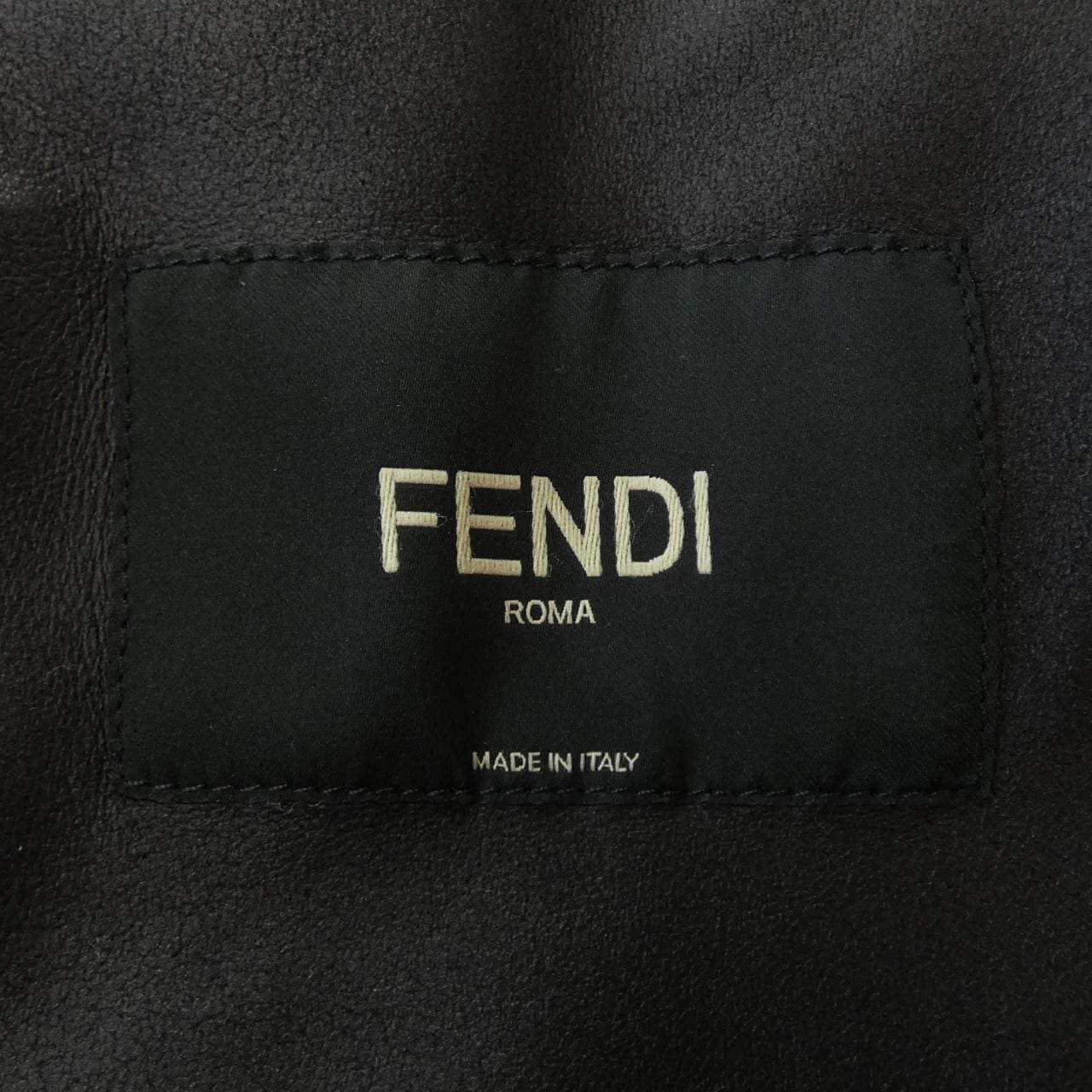 フェンディ FENDI FPG345 A7EJ レザージャケット