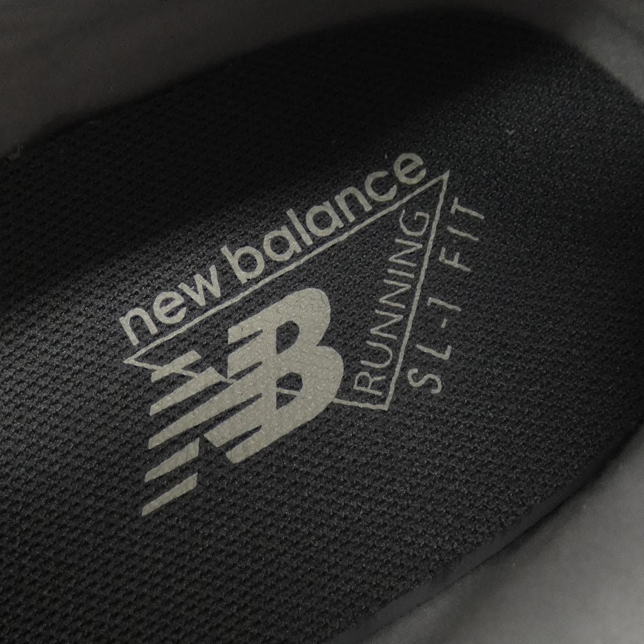 ニューバランス NEW BALANCE ML725 スニーカー