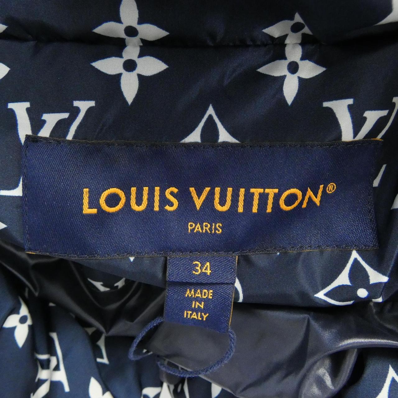 ルイヴィトン LOUIS VUITTON FQOW16CYA ダウンジャケット