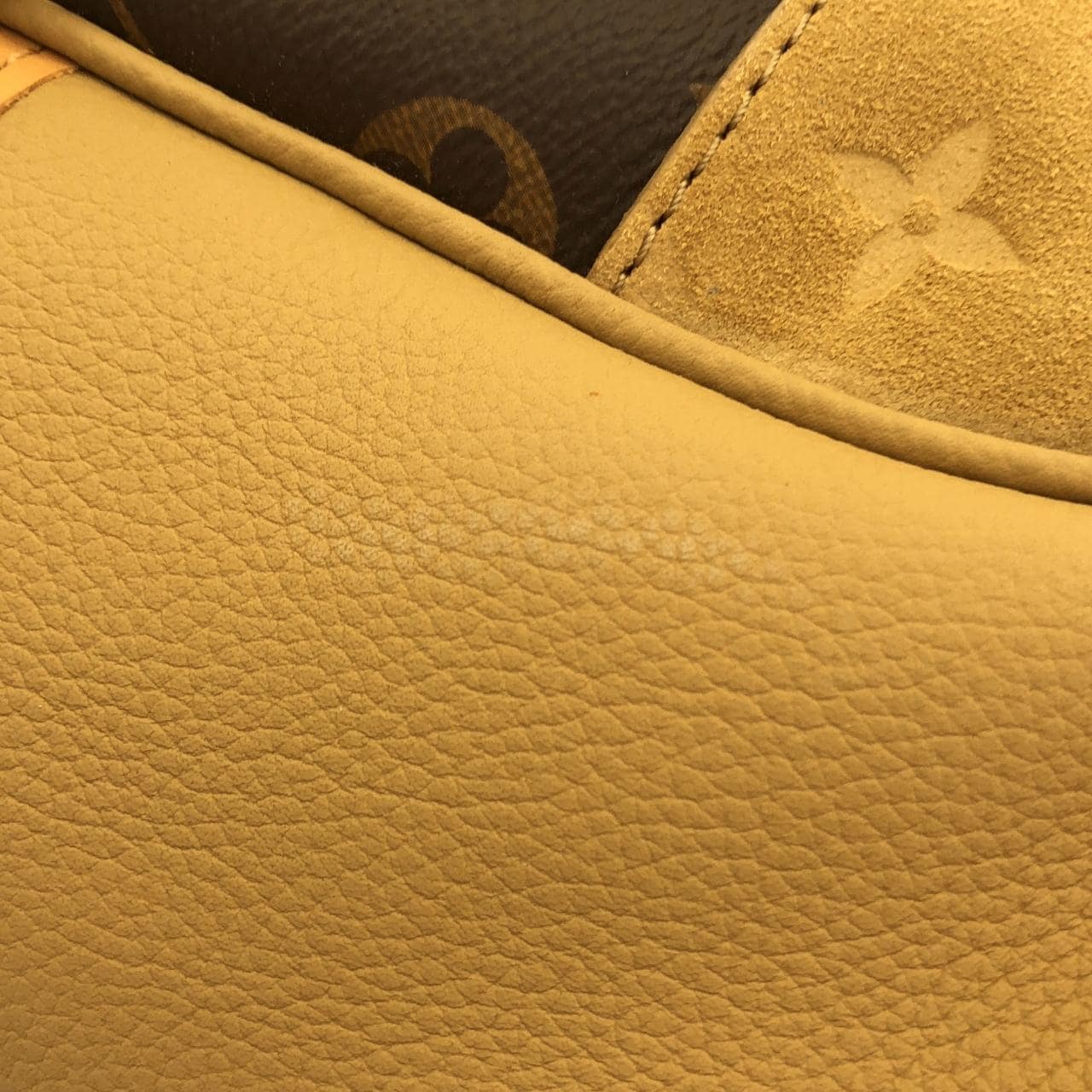 ルイヴィトン モノグラム アウトドア バックパック M12624 リュックサック