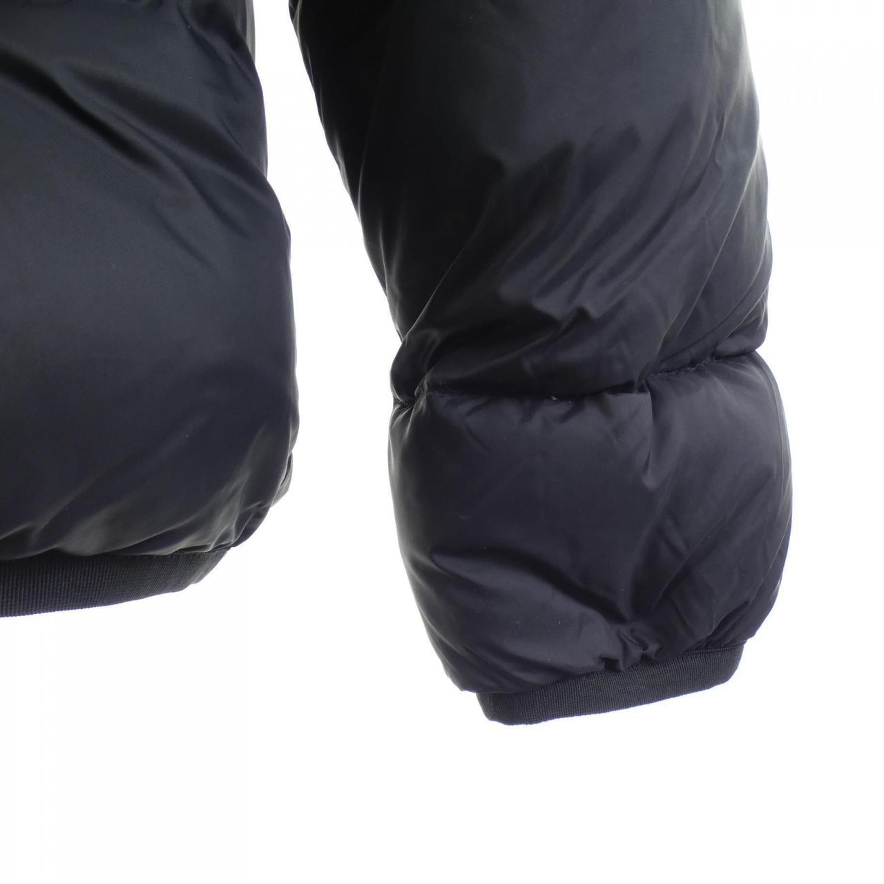 DSQUARED2 DSQUARED2 S71AM0860羽绒服